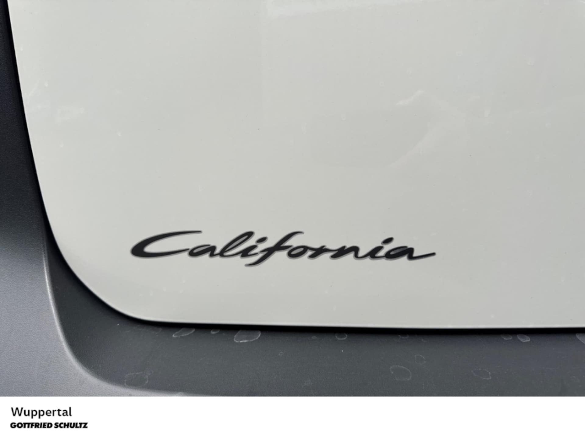 Volkswagen Caddy California
