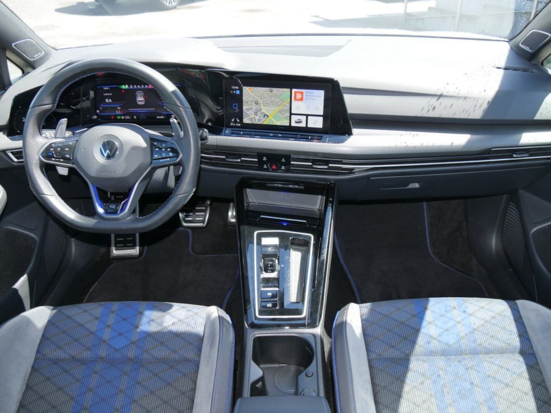Volkswagen Golf R