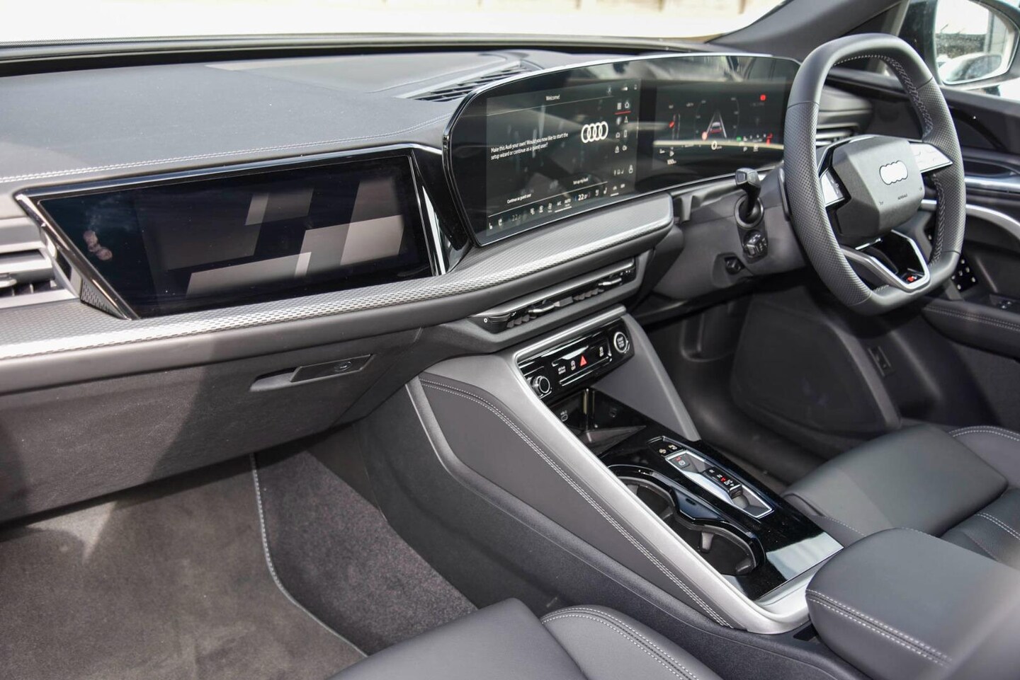 Image about Audi Q5 Sportback TFSI quattro 200 kW sport