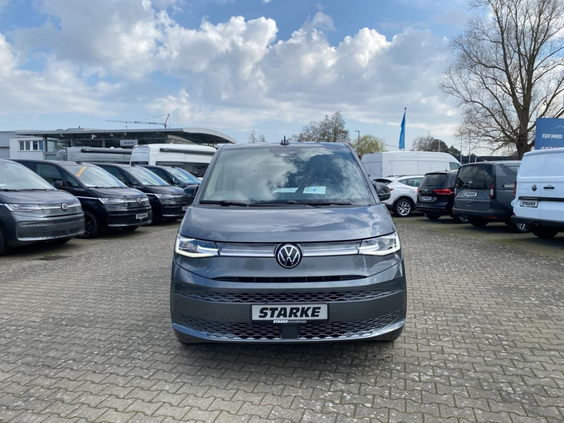 Volkswagen Multivan Langversion Style