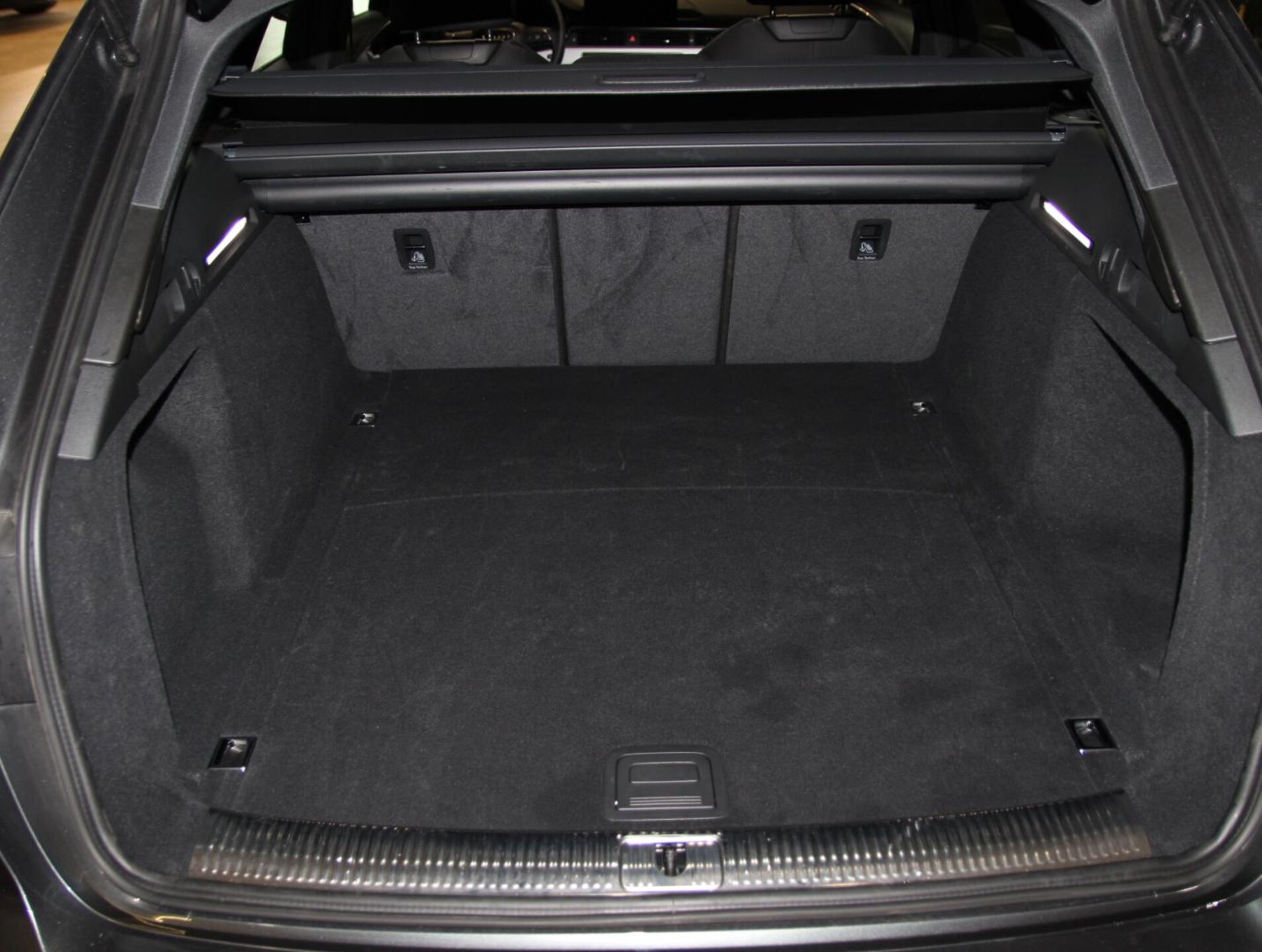 Audi A4 Avant S line