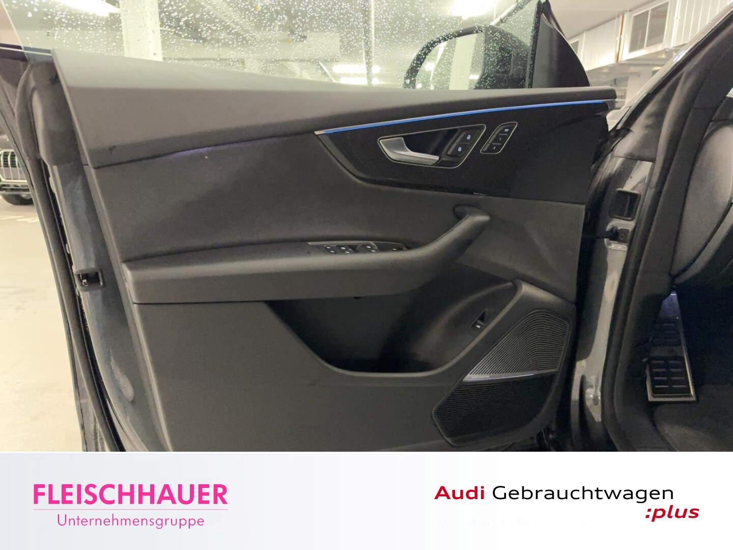 Image about Audi SQ8 competition plus TFSI quattro tiptronic