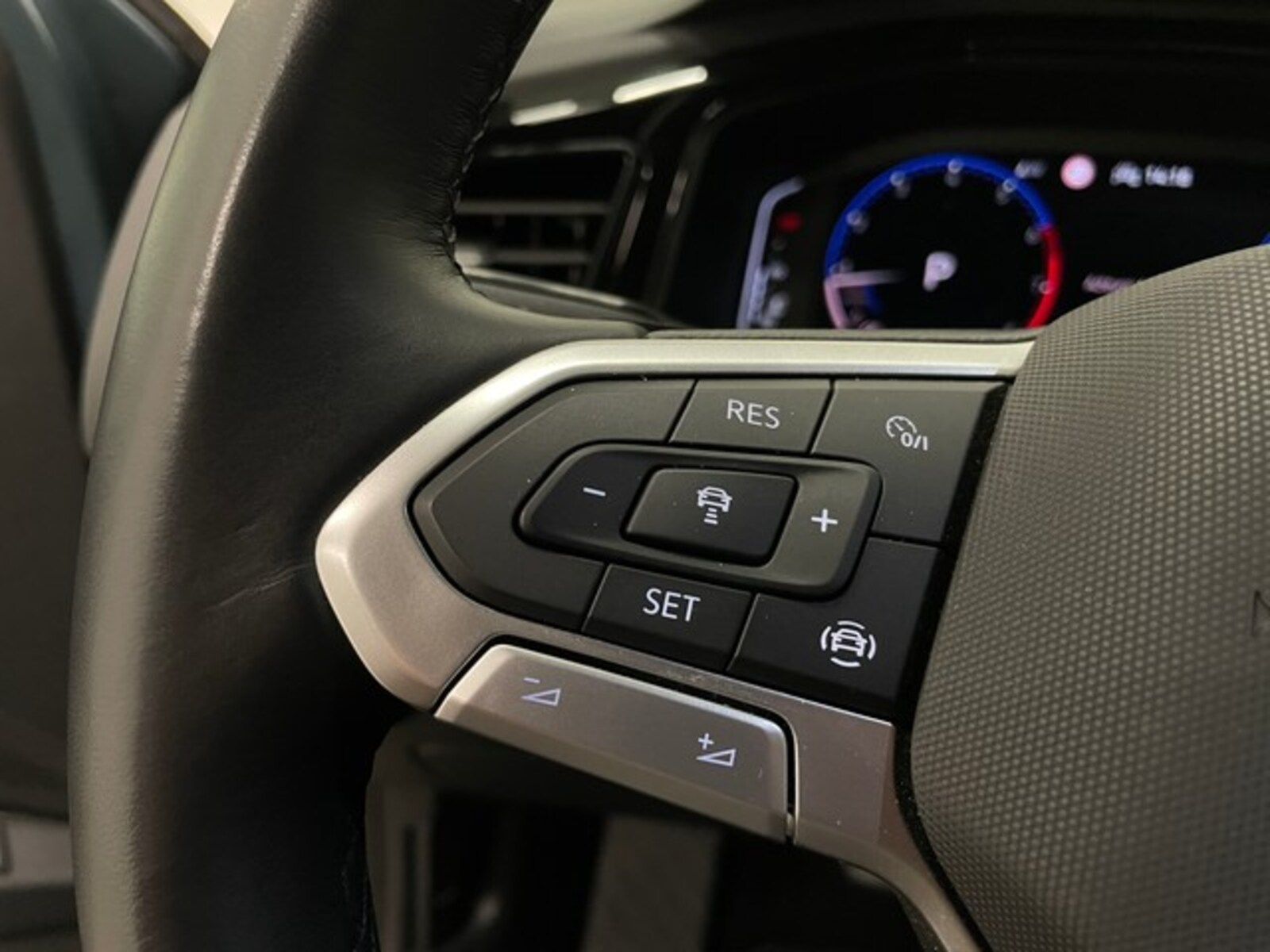 Volkswagen T-Roc – Bild 14