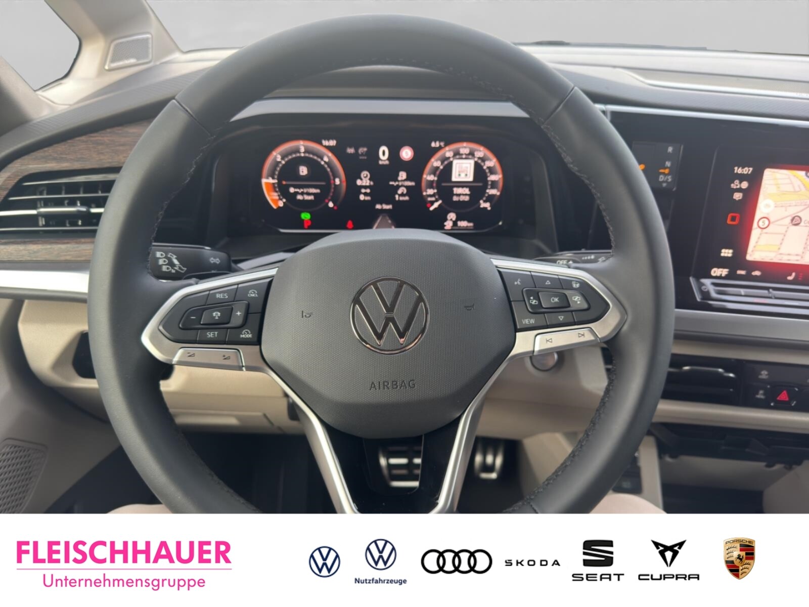 Volkswagen Multivan Langversion – Bild 13