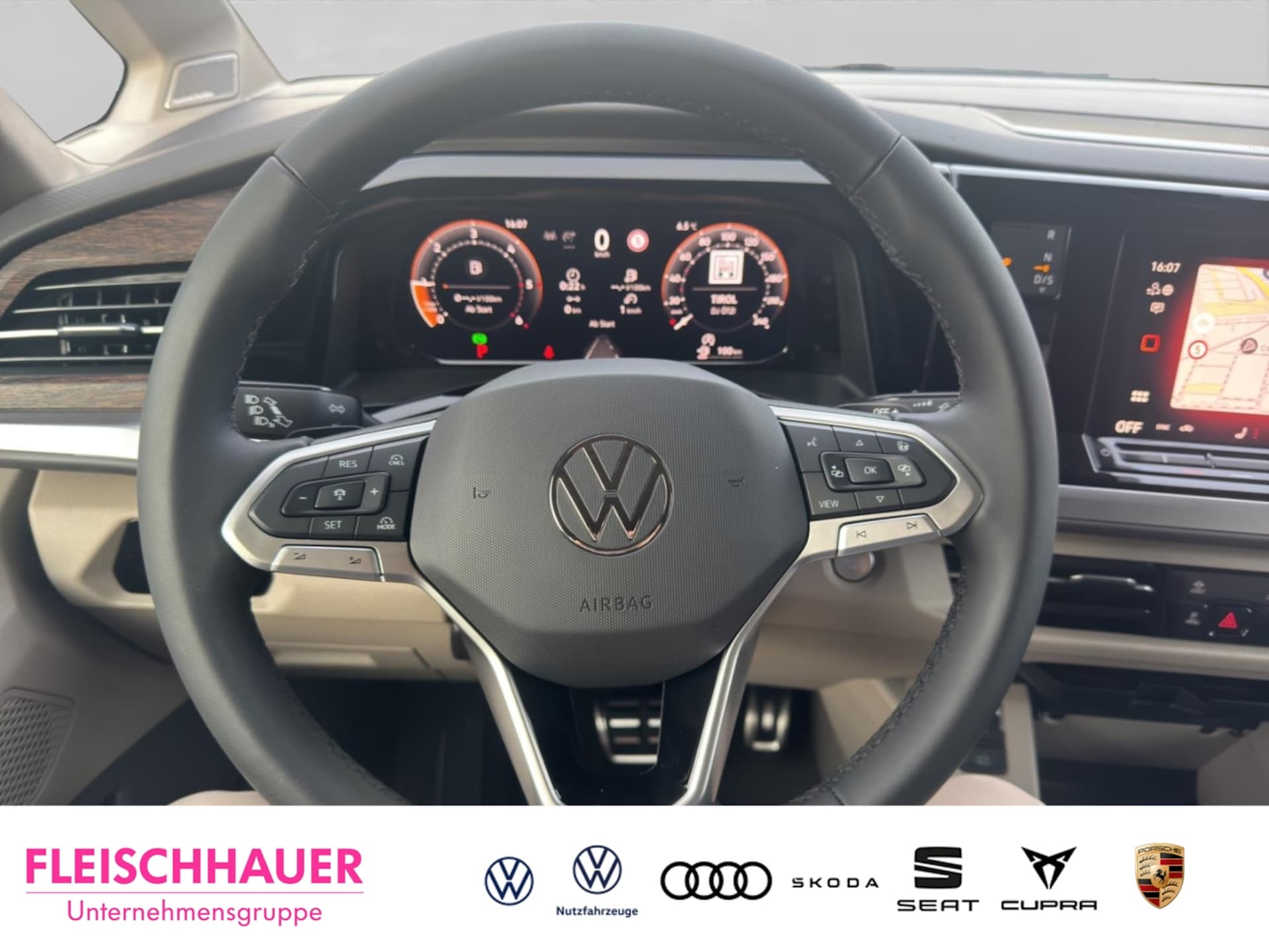 Volkswagen Multivan Langversion Style