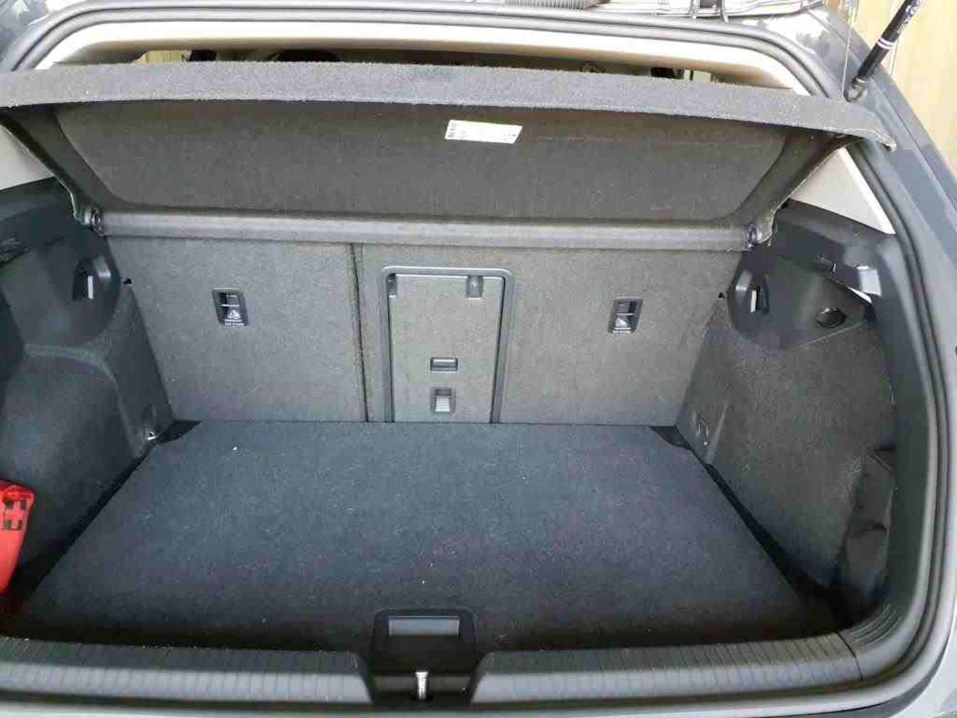 Volkswagen Golf MOVE