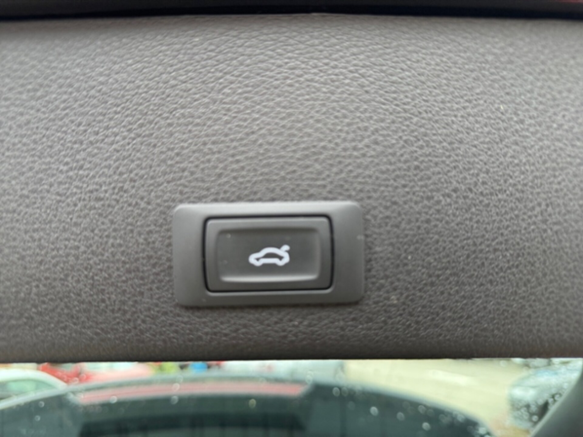 Audi e-tron advanced