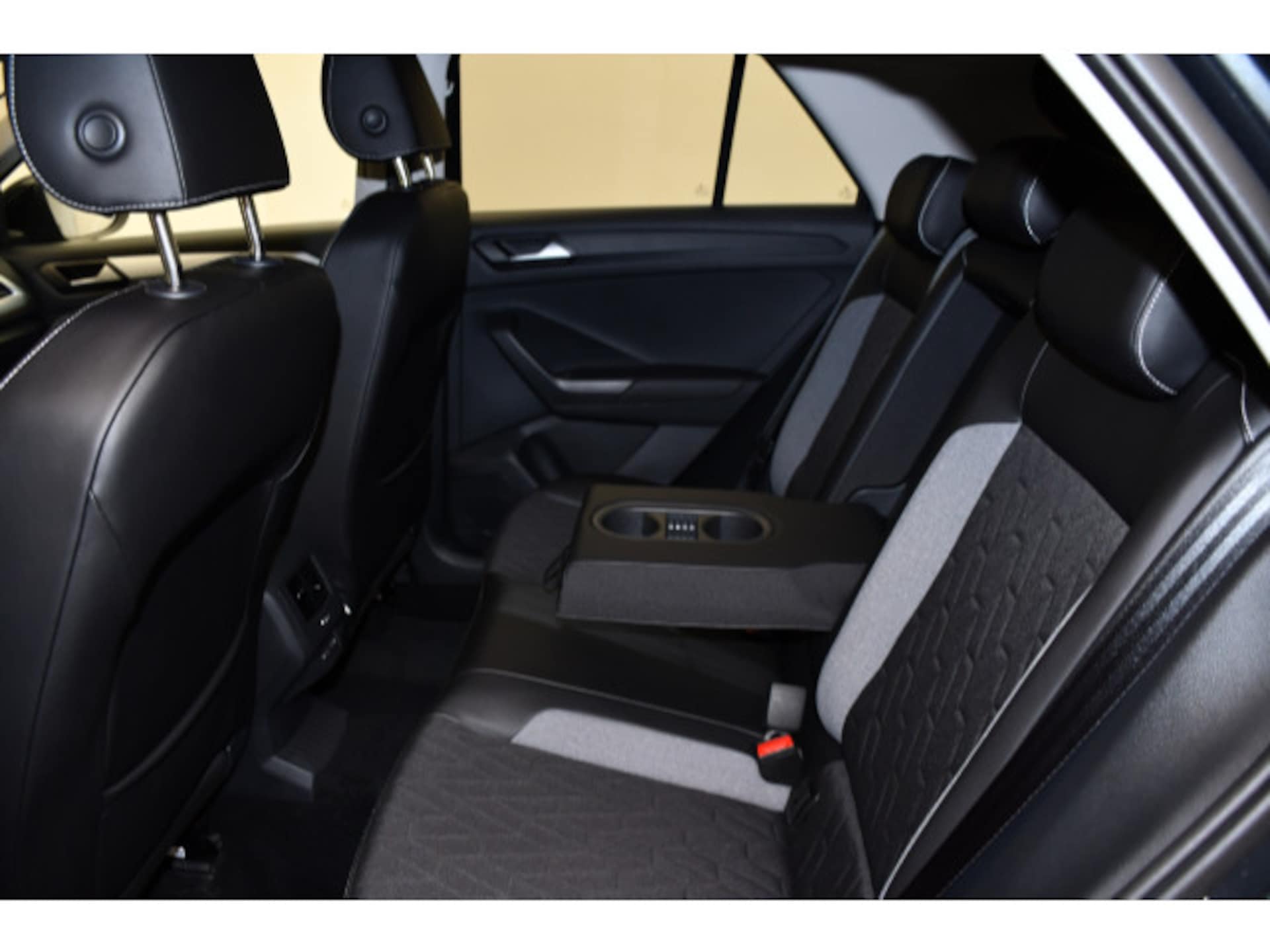 Volkswagen T-Roc Goal