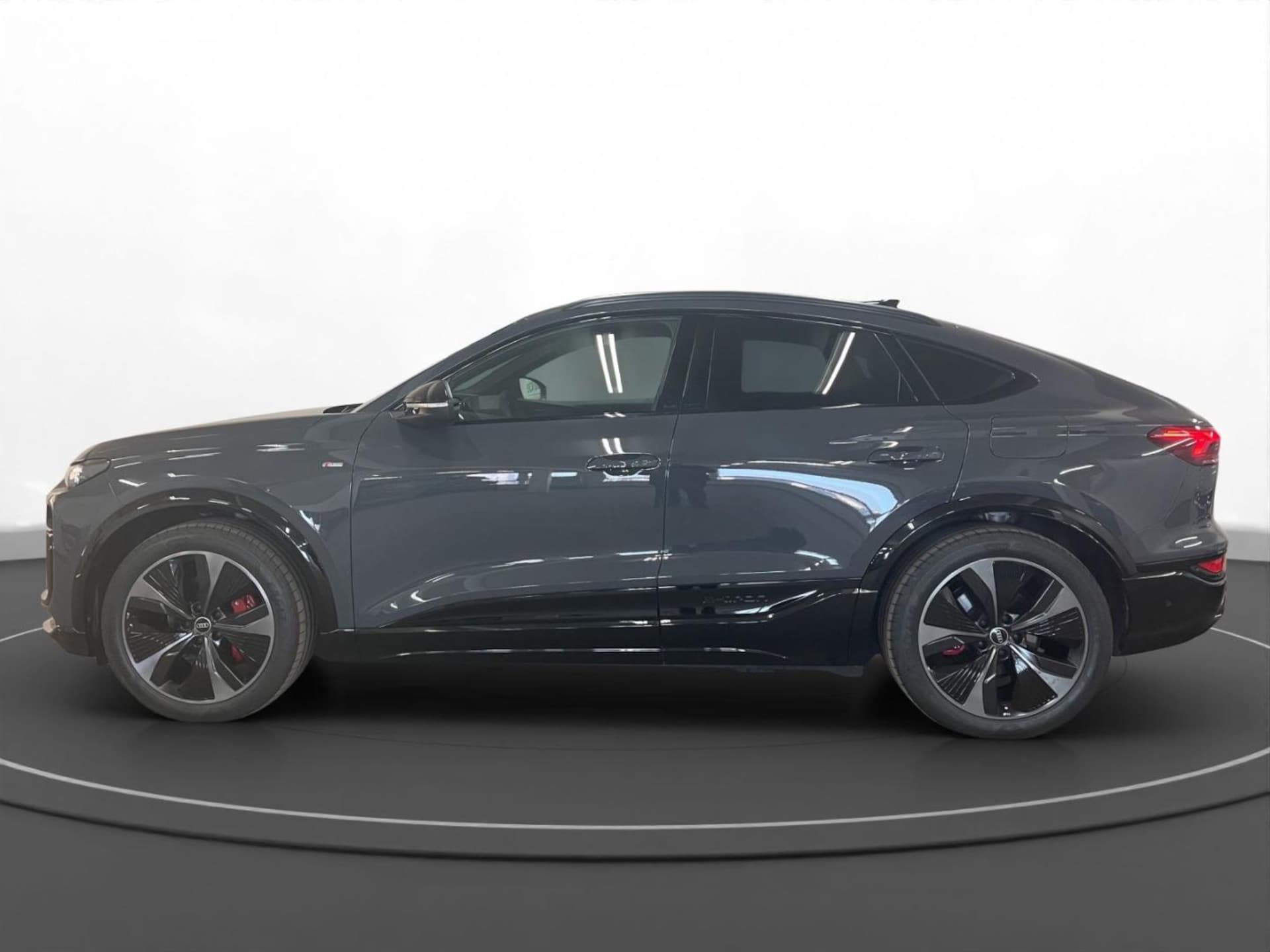 Audi Q6 Sportback e-tron edition one
