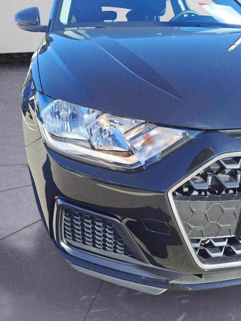 Bild über Audi A1 Sportback advanced 30 TFSI Schaltgetriebe - für weitere Informationen kontaktieren Sie den Audi Partner