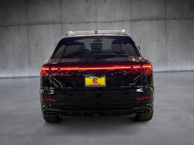 2026 Audi Q8