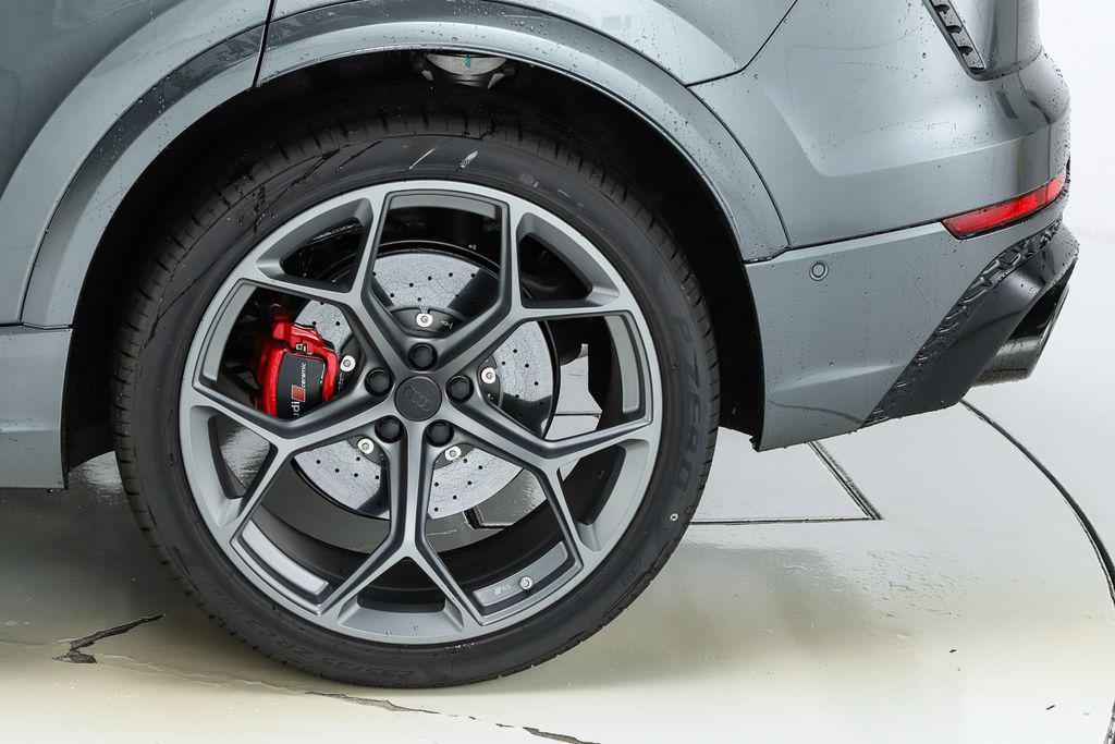 2026 Audi RS Q8 Base - Photo 9