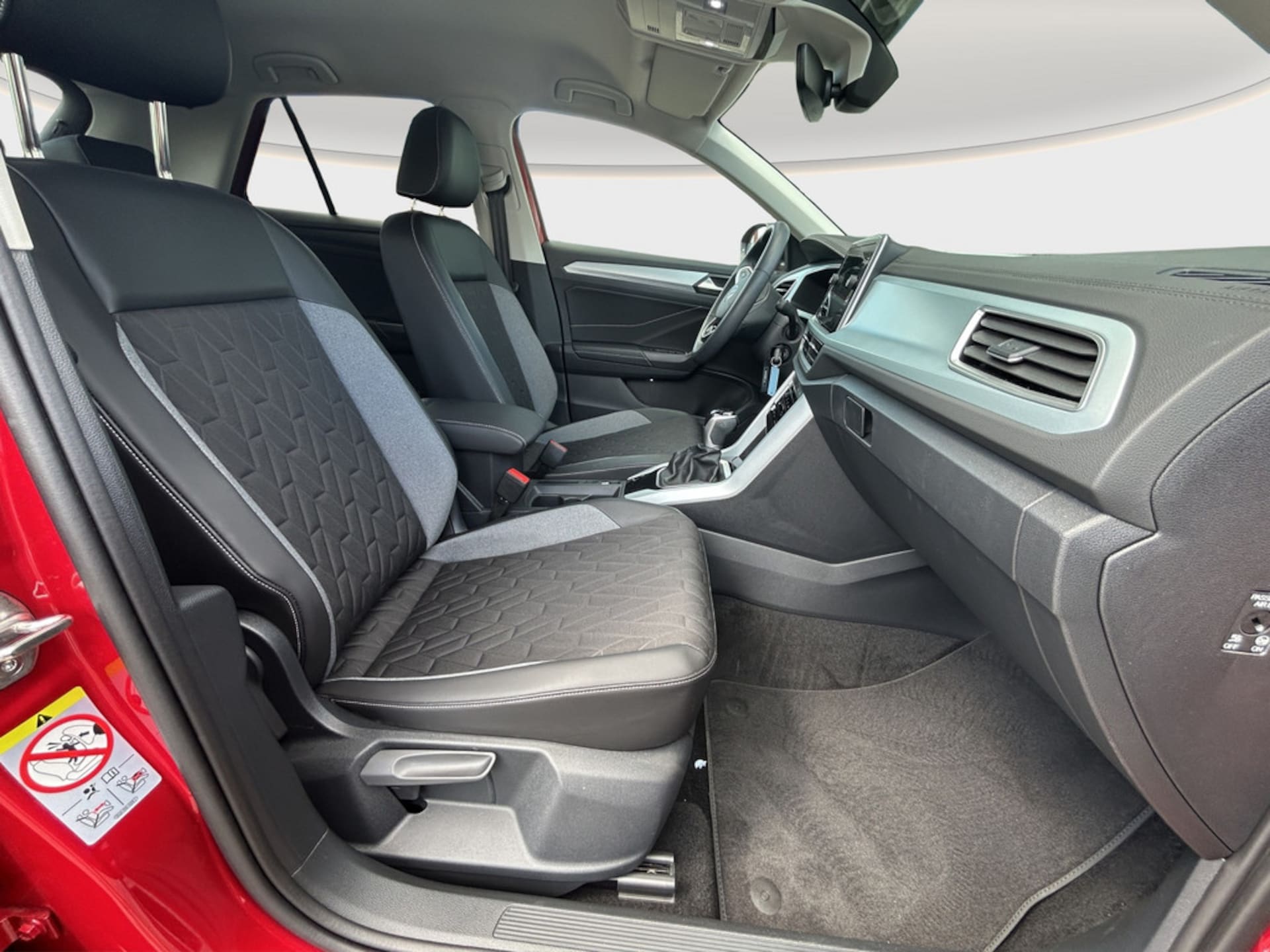 Volkswagen T-Roc Life