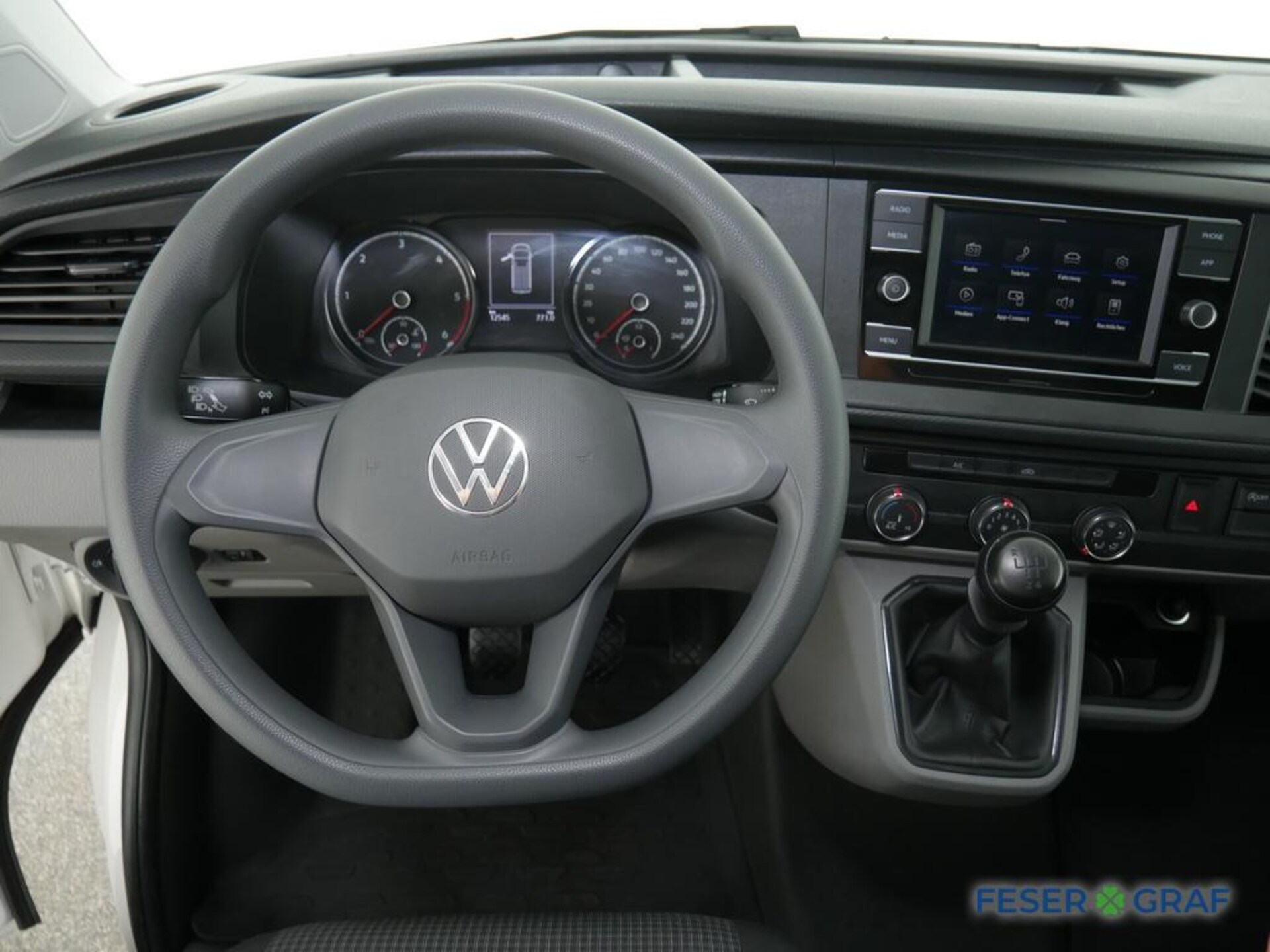 Volkswagen T6.1 Transporter Kasten langer Radstand