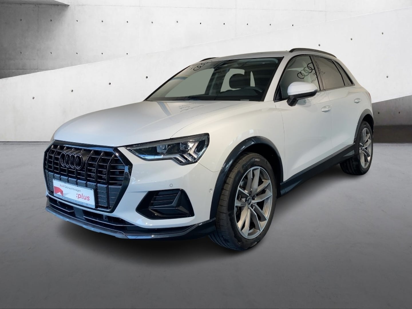 Bild über Audi Q3 TFSI 110 kW S tronic - für weitere Informationen kontaktieren Sie den Audi Partner