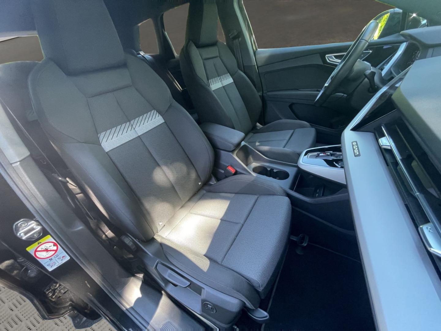 Image about Audi Q4 e-tron 40 e-tron