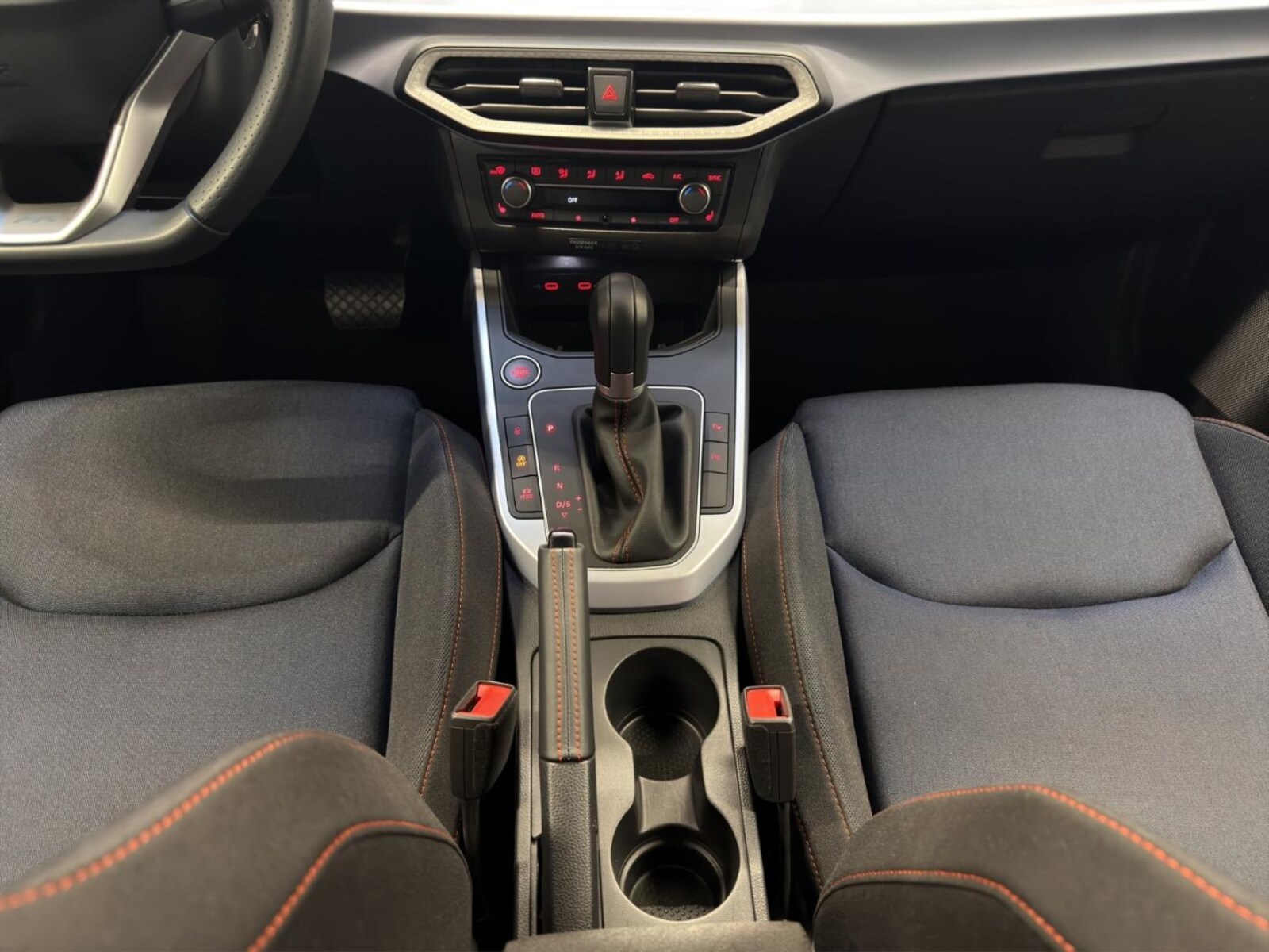 SEAT Arona – Bild 11