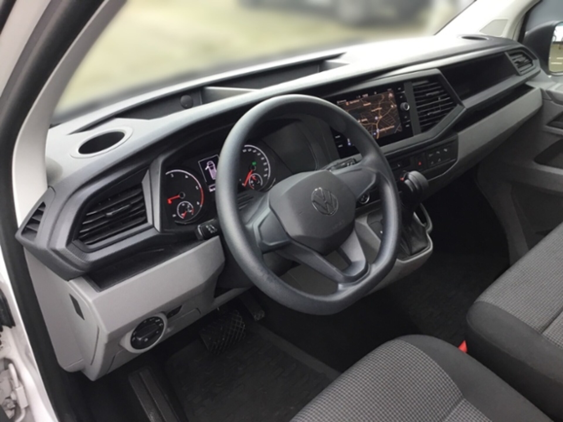 Volkswagen T6.1 Transporter Kasten kurzer Radstand
