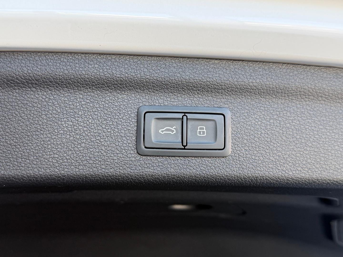 Image about Audi Q3 35 TFSI S tronic