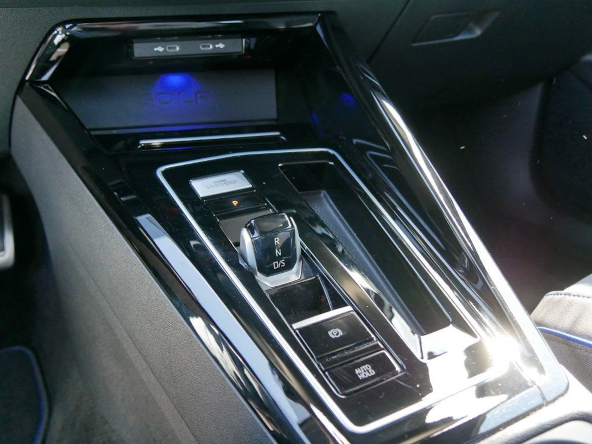Volkswagen Golf R