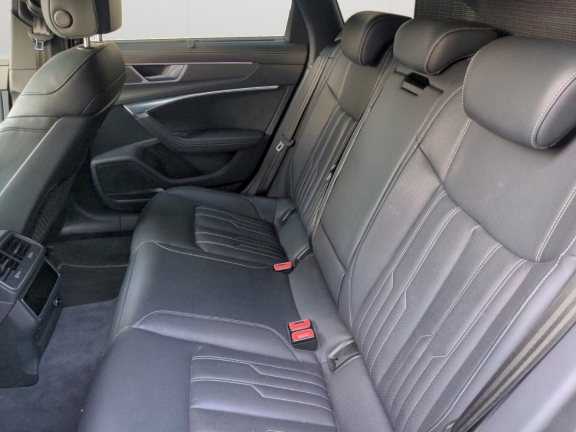 Audi S6 Avant