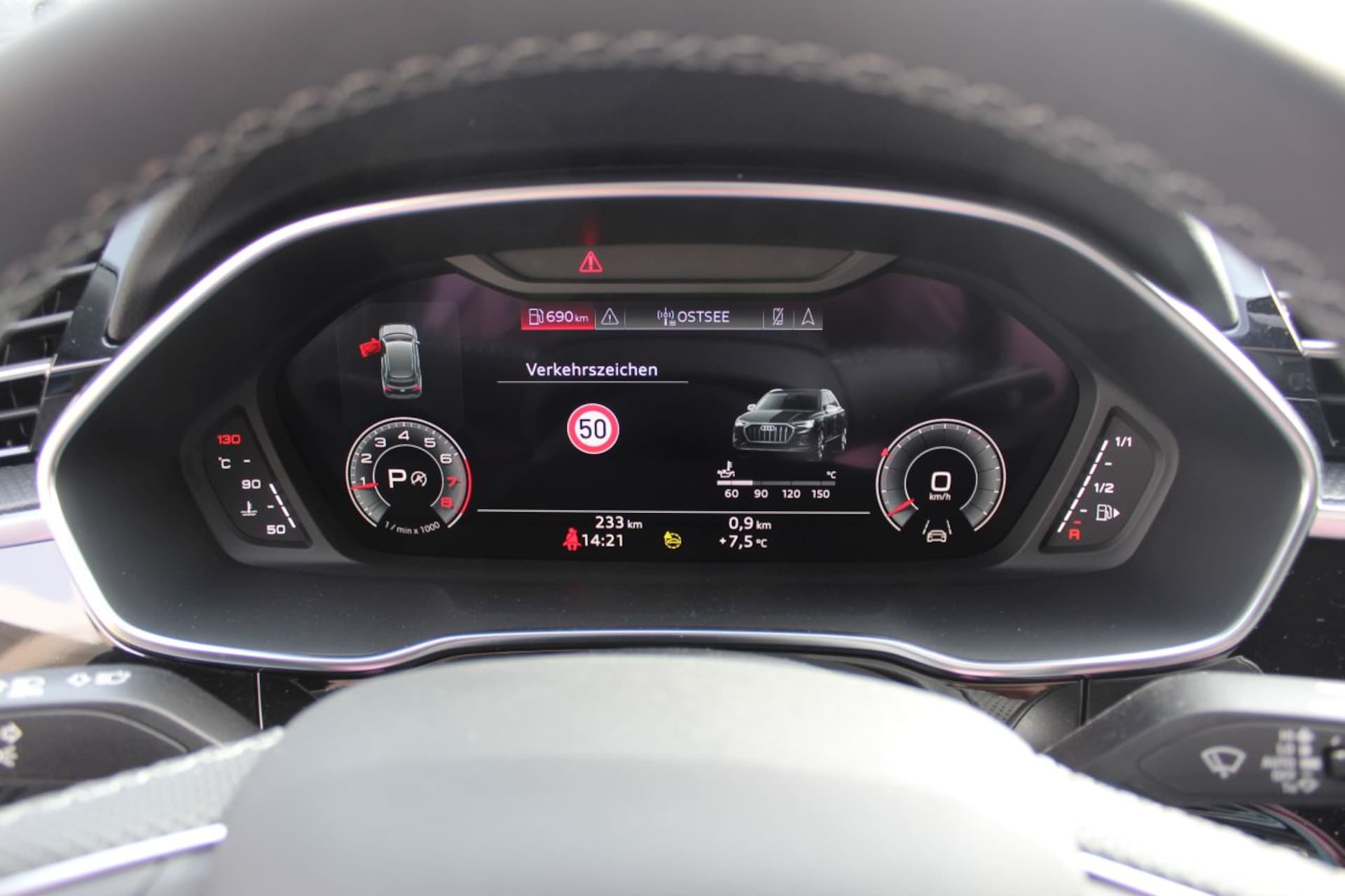 Audi Q3 SUV S line