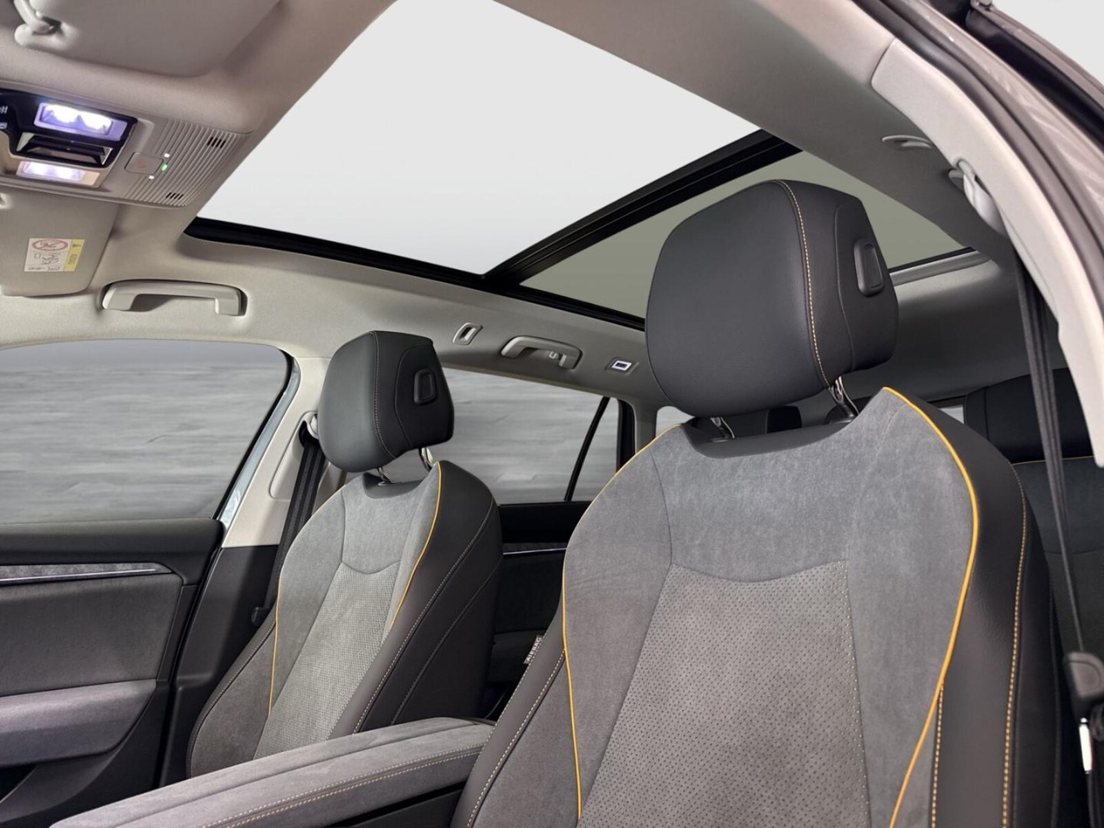 Škoda Superb Combi – Bild 7