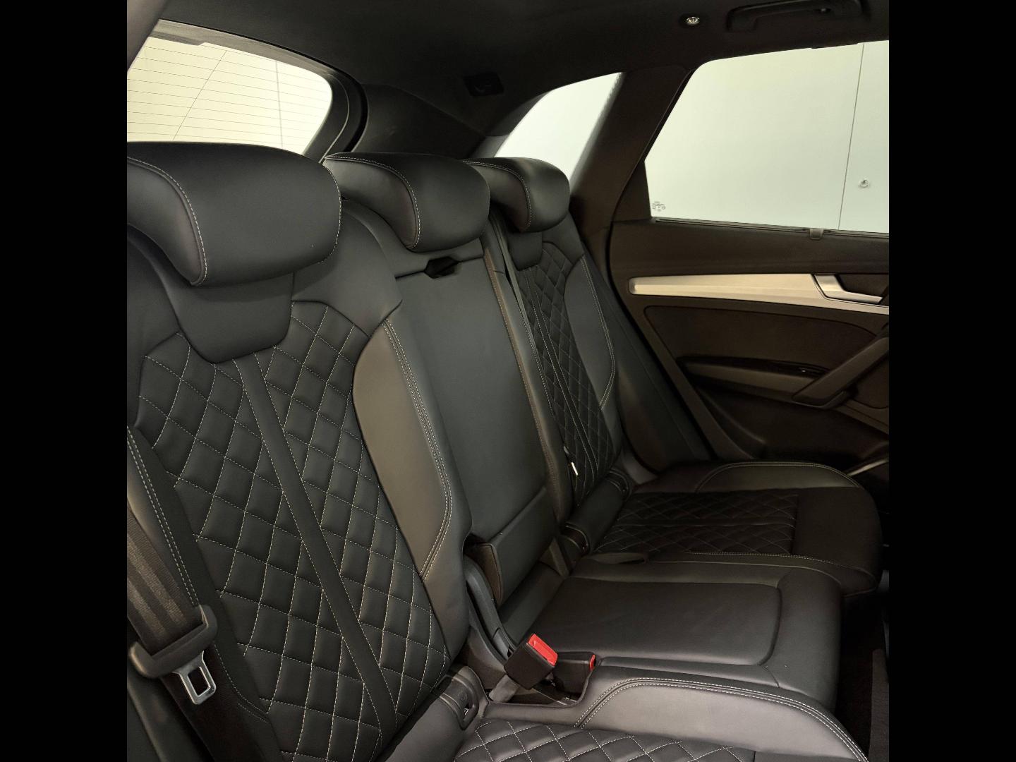 Image about Audi Q5 TFSI e S line 55 TFSI e quattro 270 kW (367 ch) S tronic