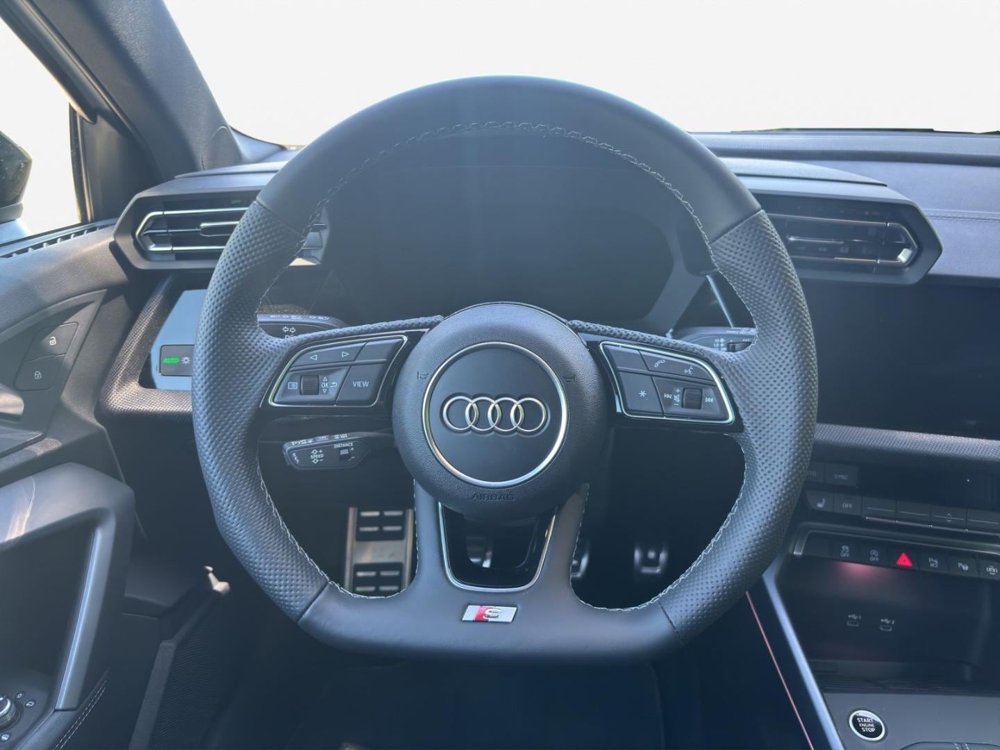 Bild über Audi A3 Sportback TDI Schaltgetriebe - für weitere Informationen kontaktieren Sie den Audi Partner