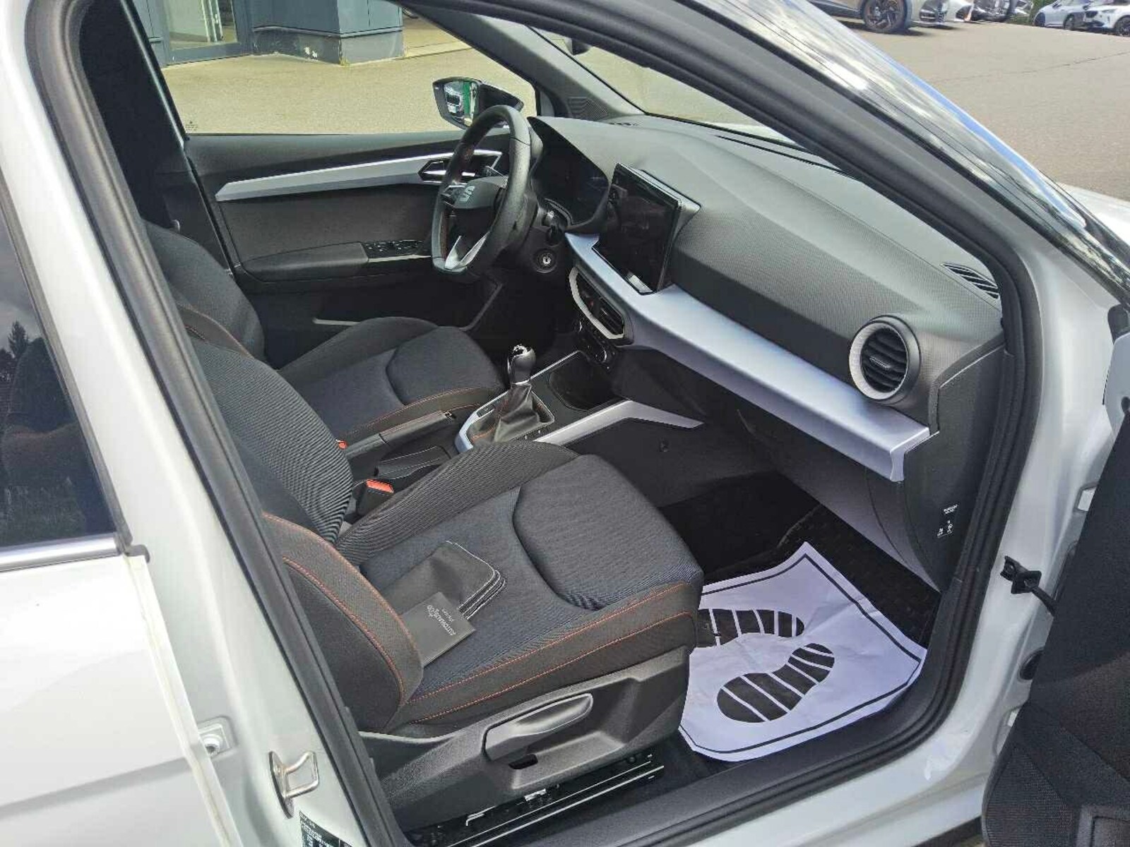 SEAT Arona – Bild 4