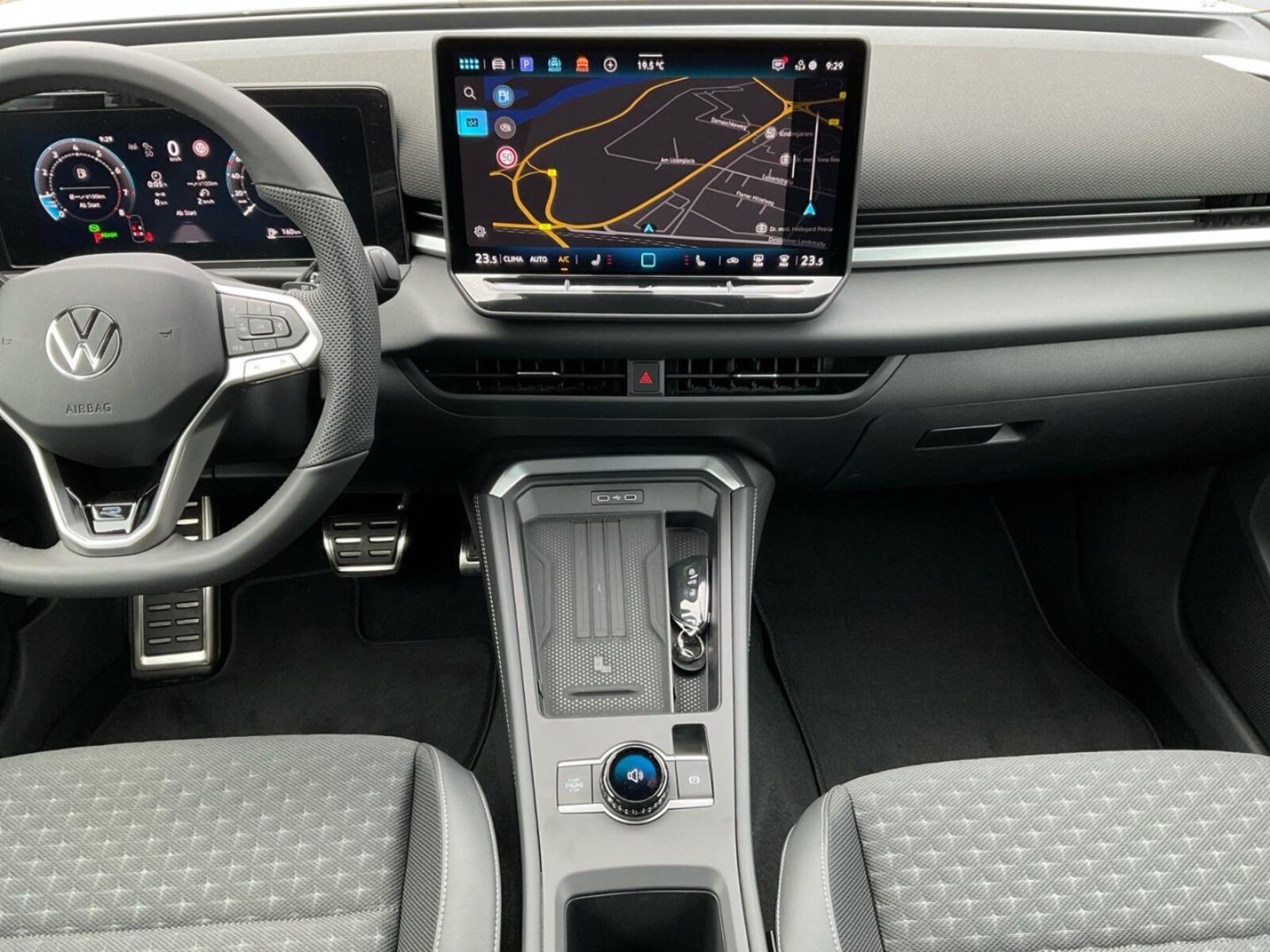 Volkswagen T-Roc – Bild 12