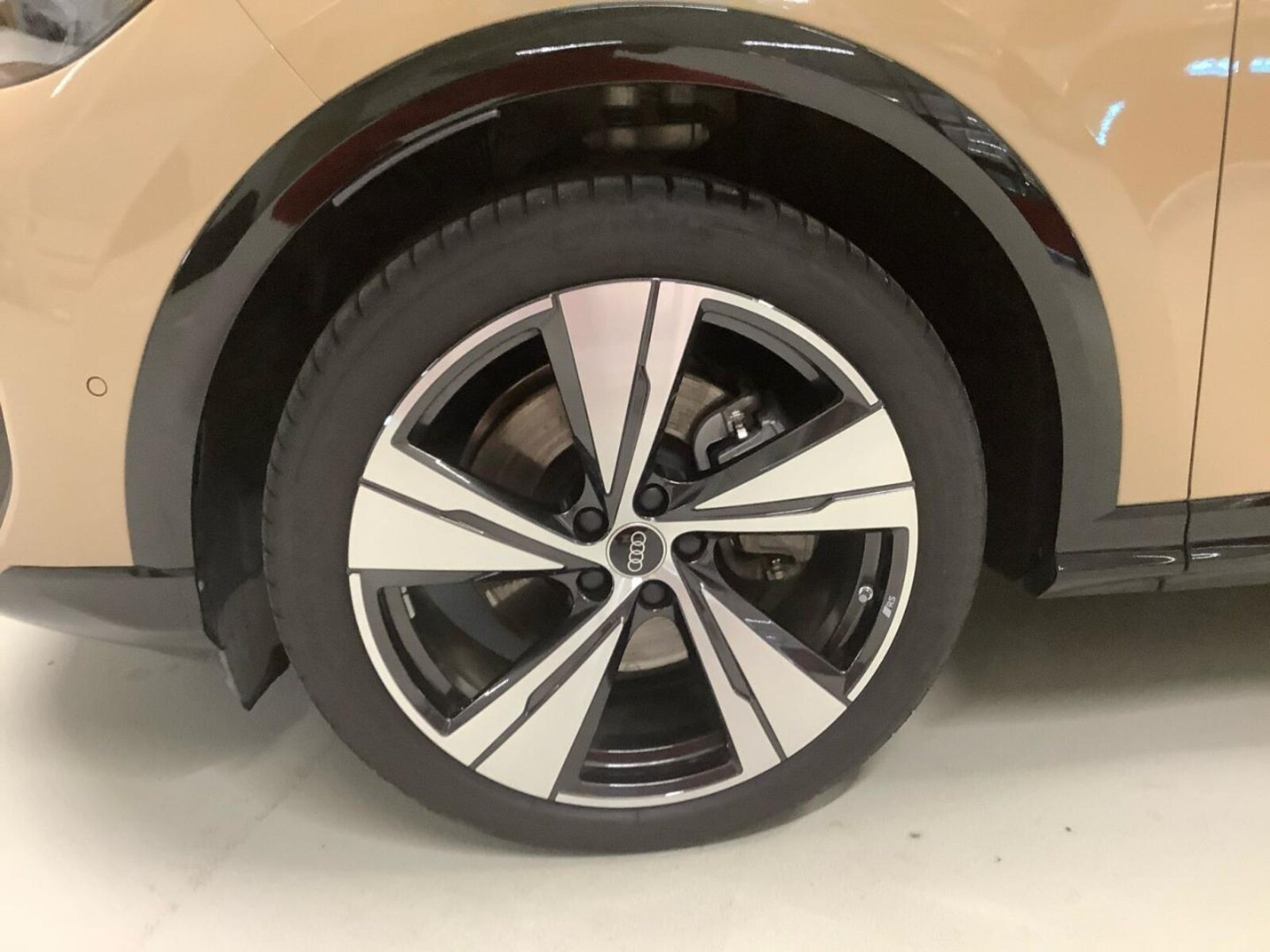 Audi Q5 Sportback – Bild 8