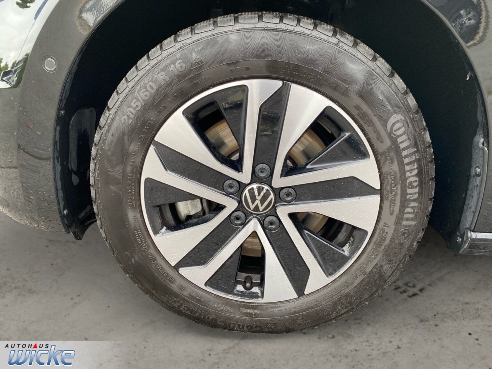 Volkswagen Touran – Bild 18