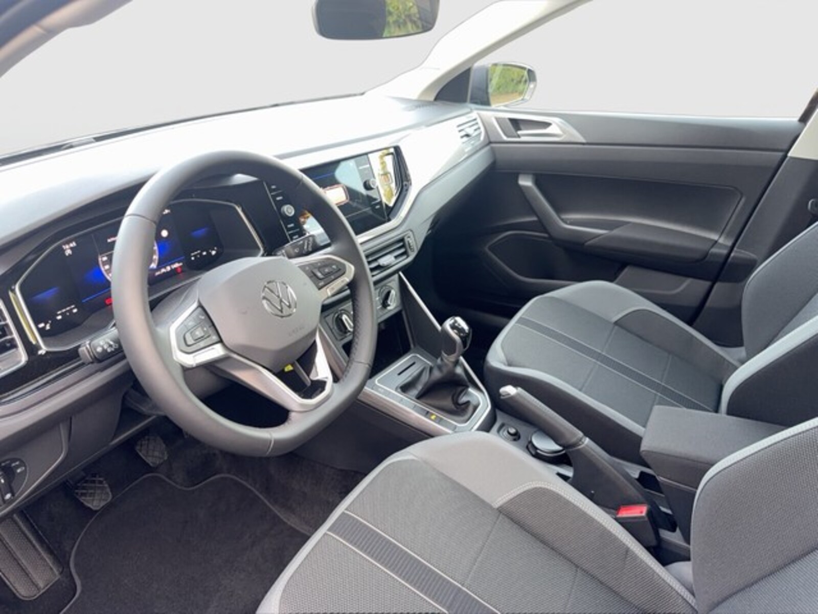 Volkswagen Polo – Bild 8