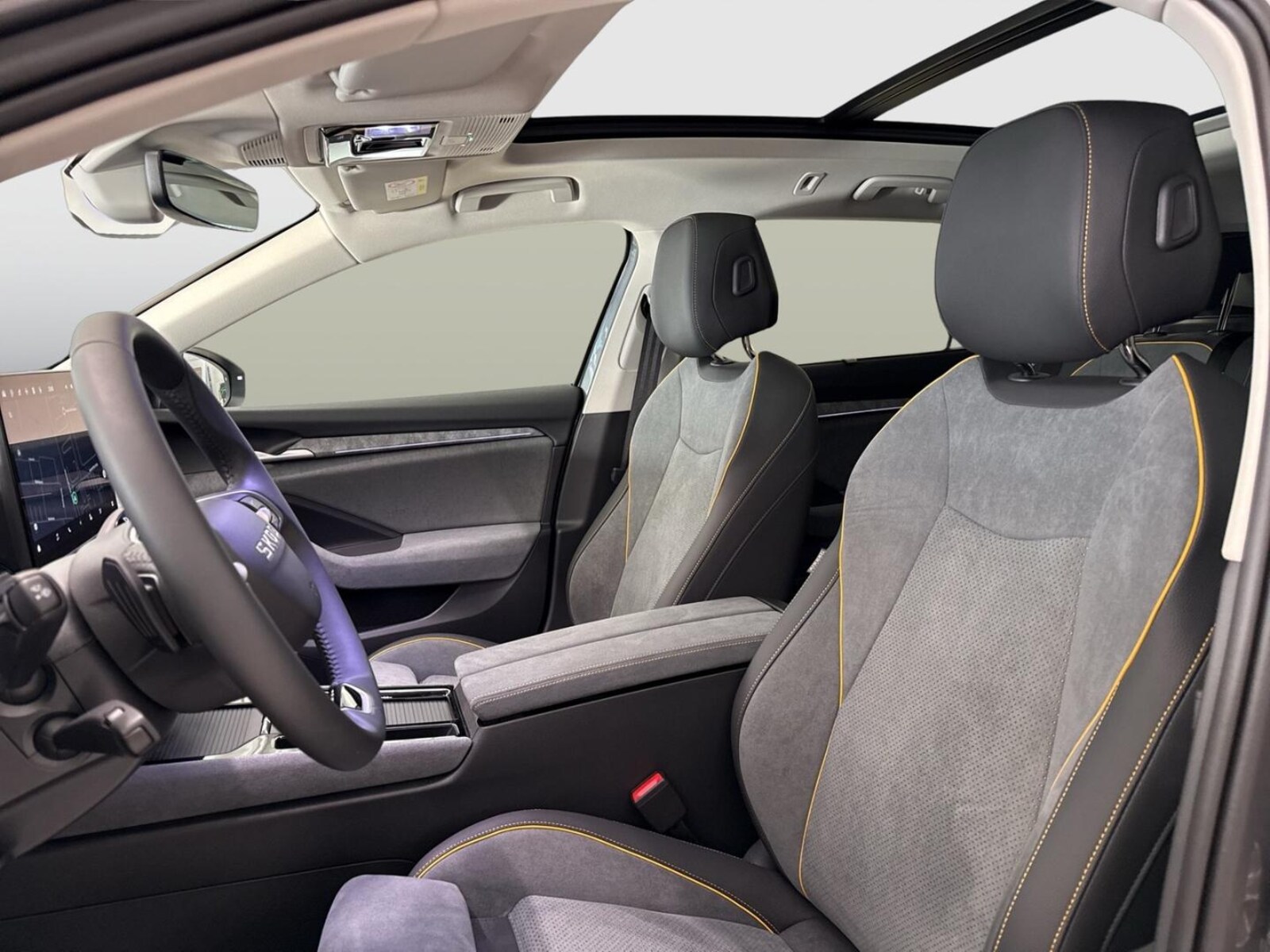 Škoda Superb Combi – Bild 8