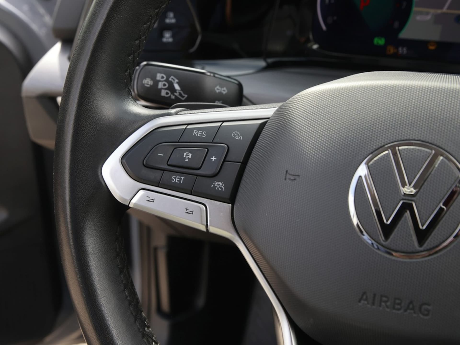 Volkswagen Golf Style