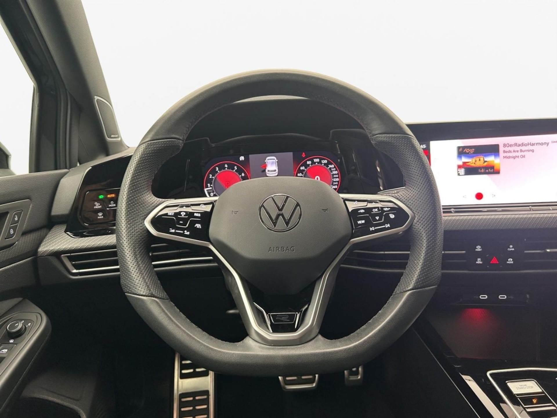 Volkswagen Golf R-Line