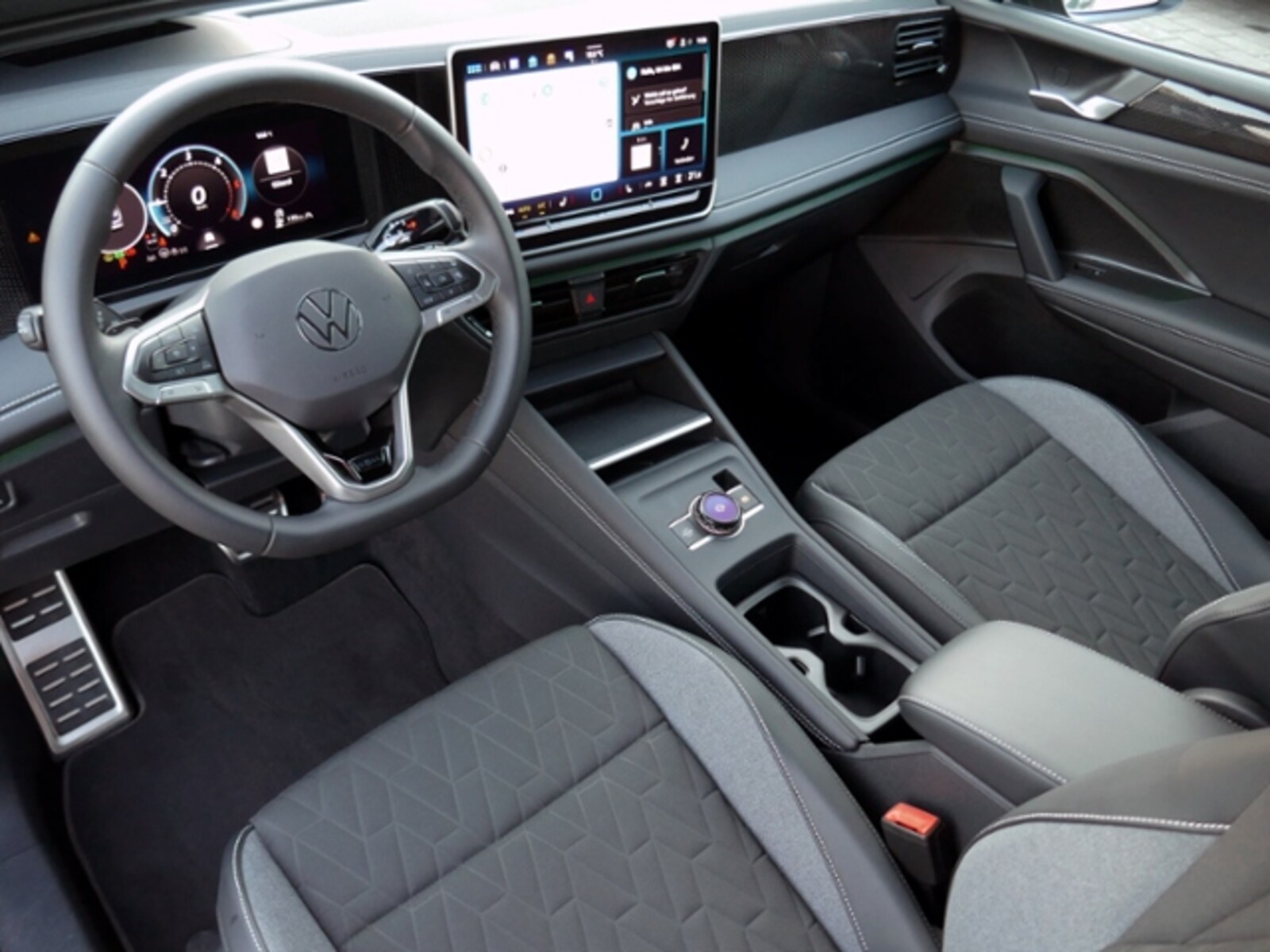 Volkswagen Tiguan – Bild 11