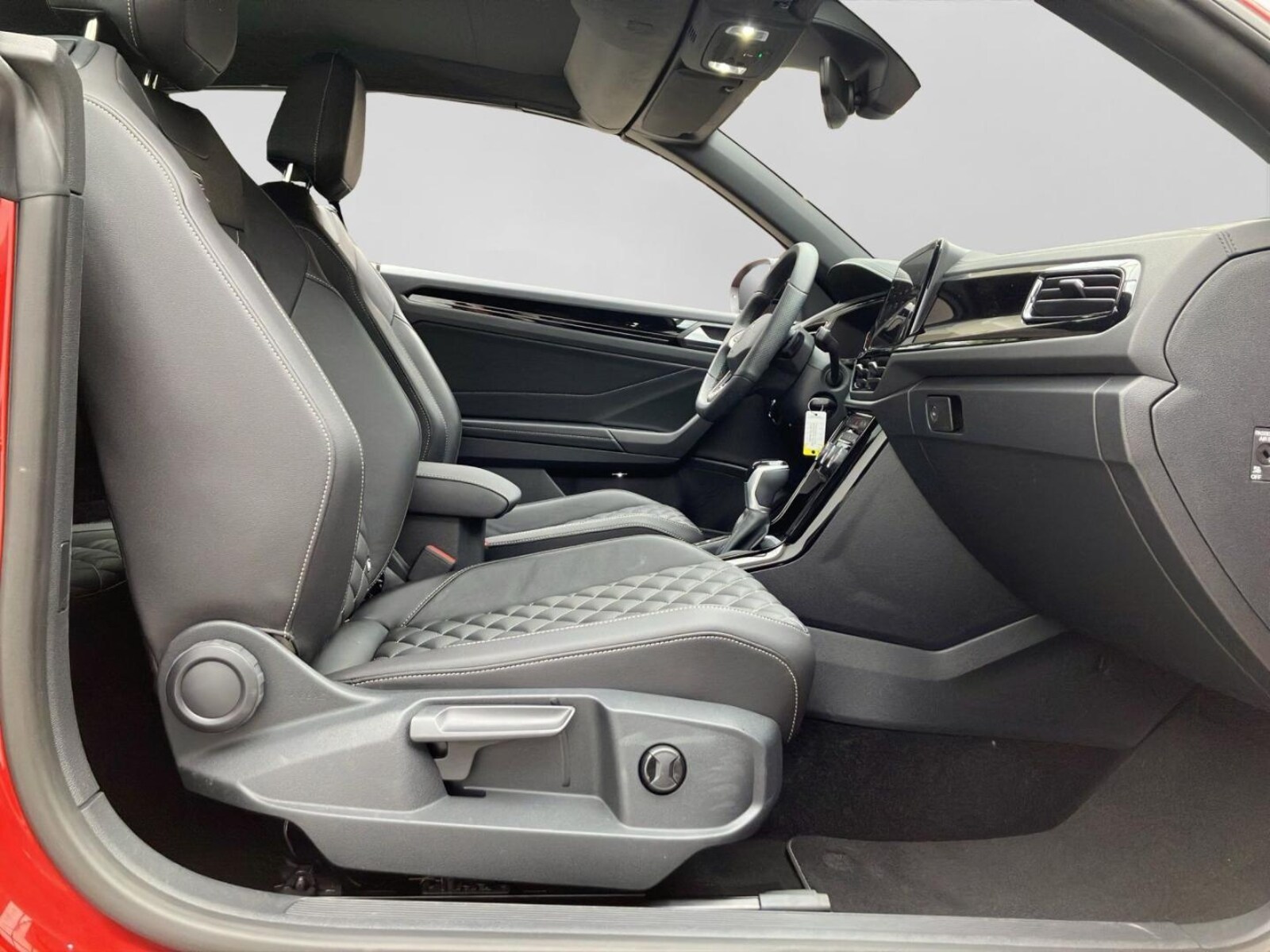 Volkswagen T-Roc Cabriolet – Bild 13