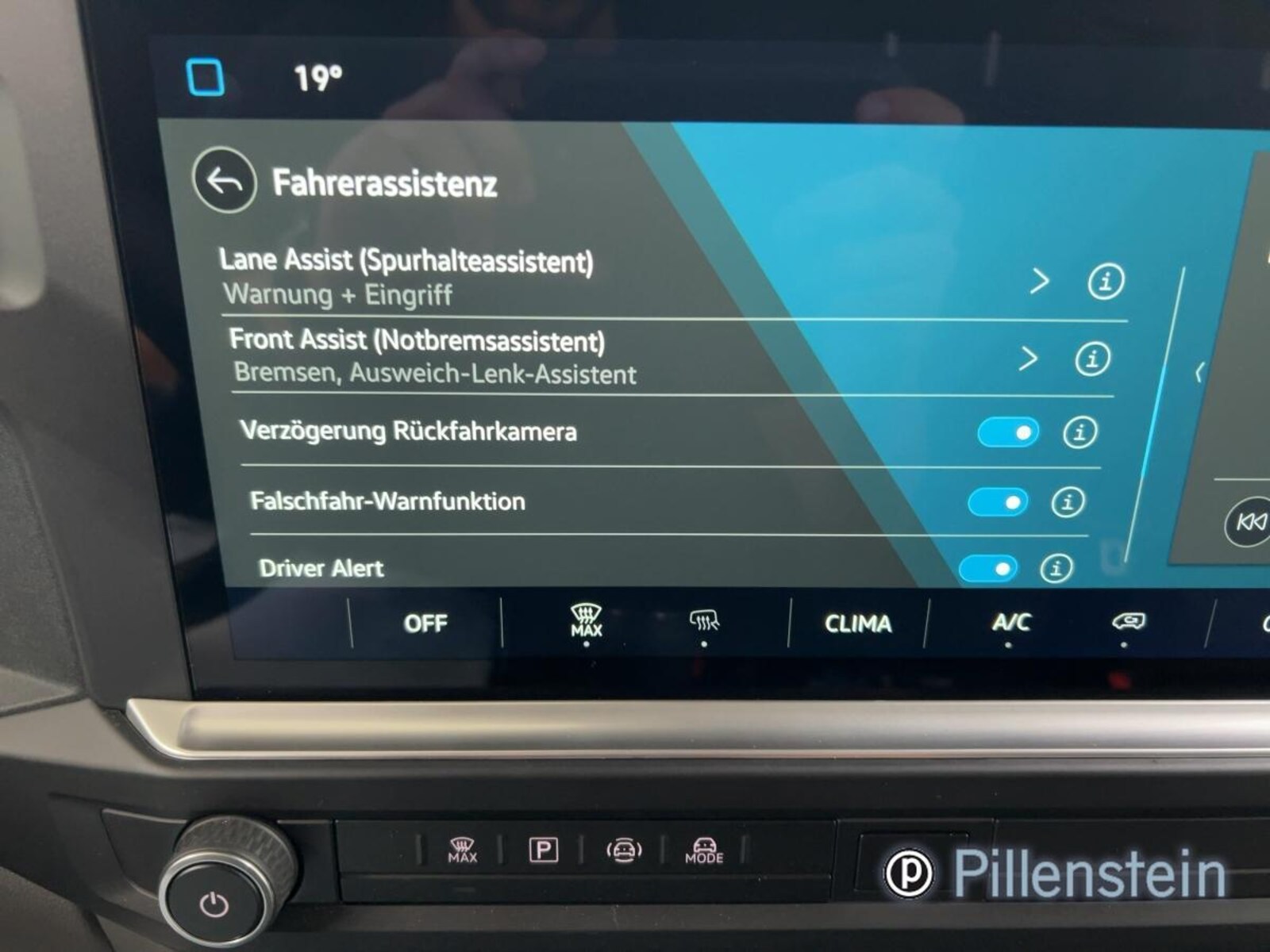 Volkswagen Transporter Kasten kurzer Radstand – Bild 11