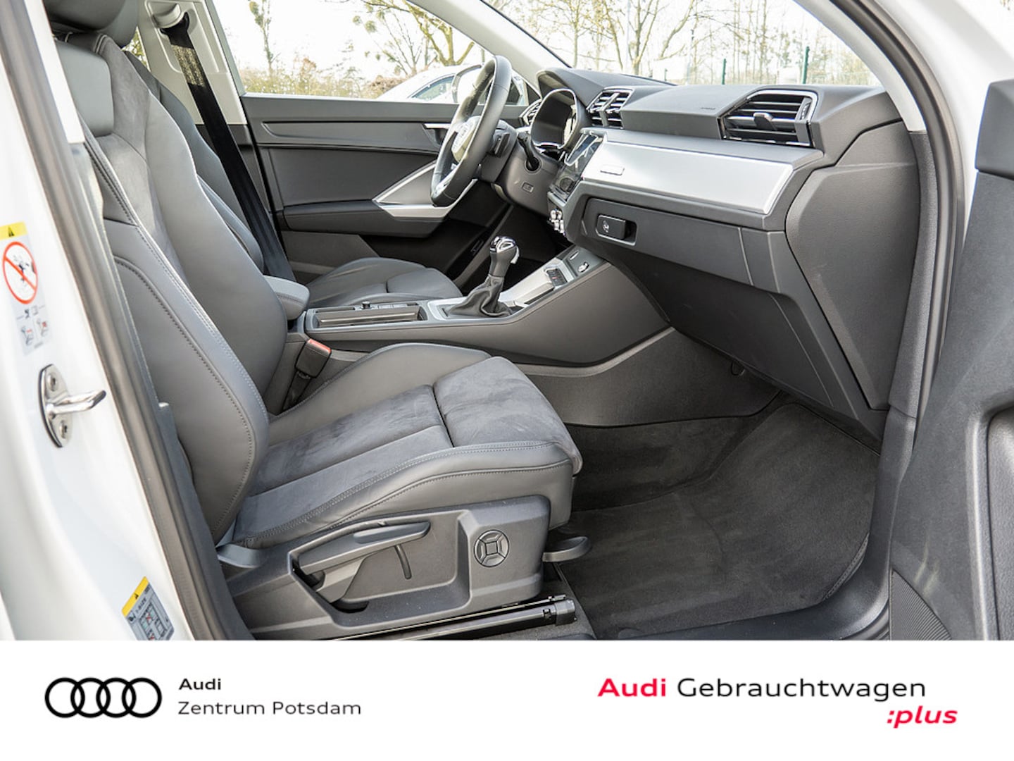 Bild über Audi Q3 Sportback S line 35 TFSI S tronic - für weitere Informationen kontaktieren Sie den Audi Partner