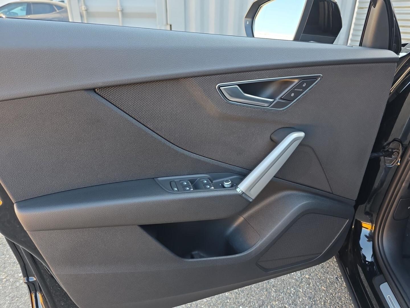 Bild über Audi Q2 advanced 30 TFSI Schaltgetriebe - für weitere Informationen kontaktieren Sie den Audi Partner