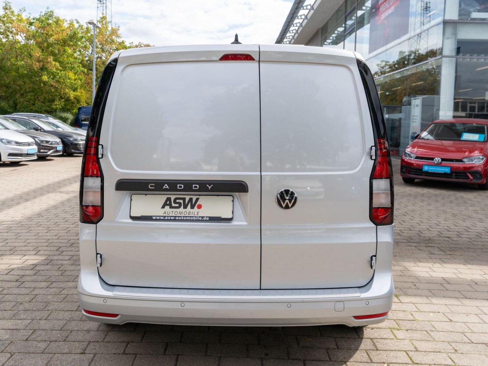 Volkswagen Caddy Maxi Cargo – Bild 9
