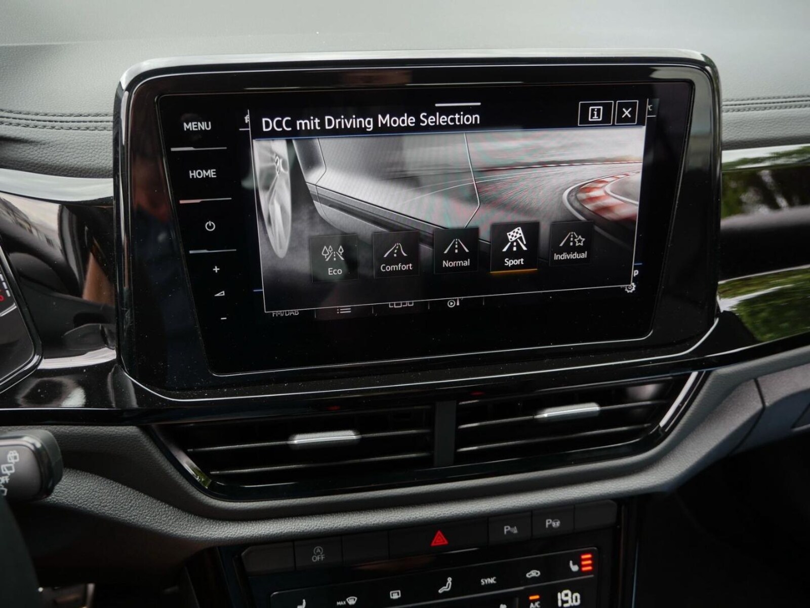 Volkswagen T-Roc – Bild 23