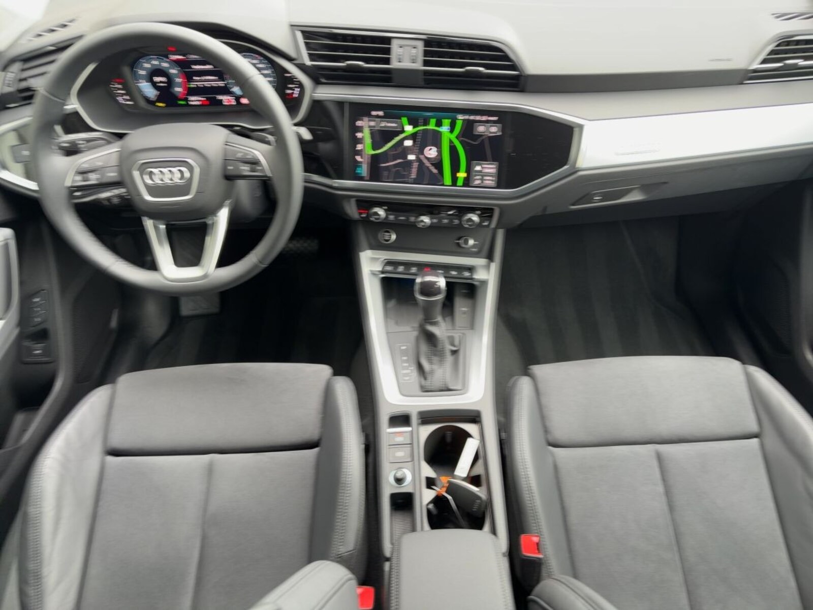 Audi Q3 Sportback – Bild 8
