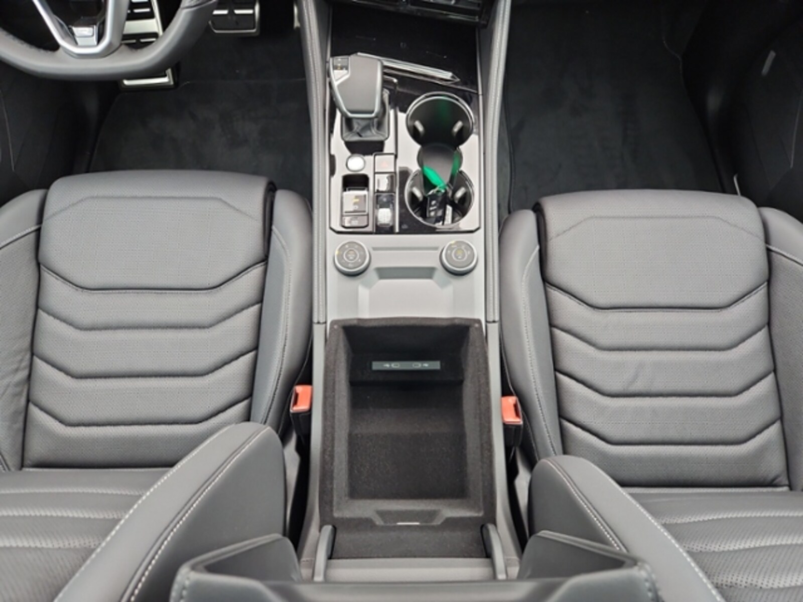 Volkswagen Touareg – Bild 12