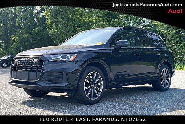 2023 Audi Q7 45 Premium Plus quattro Tiptronic's photo