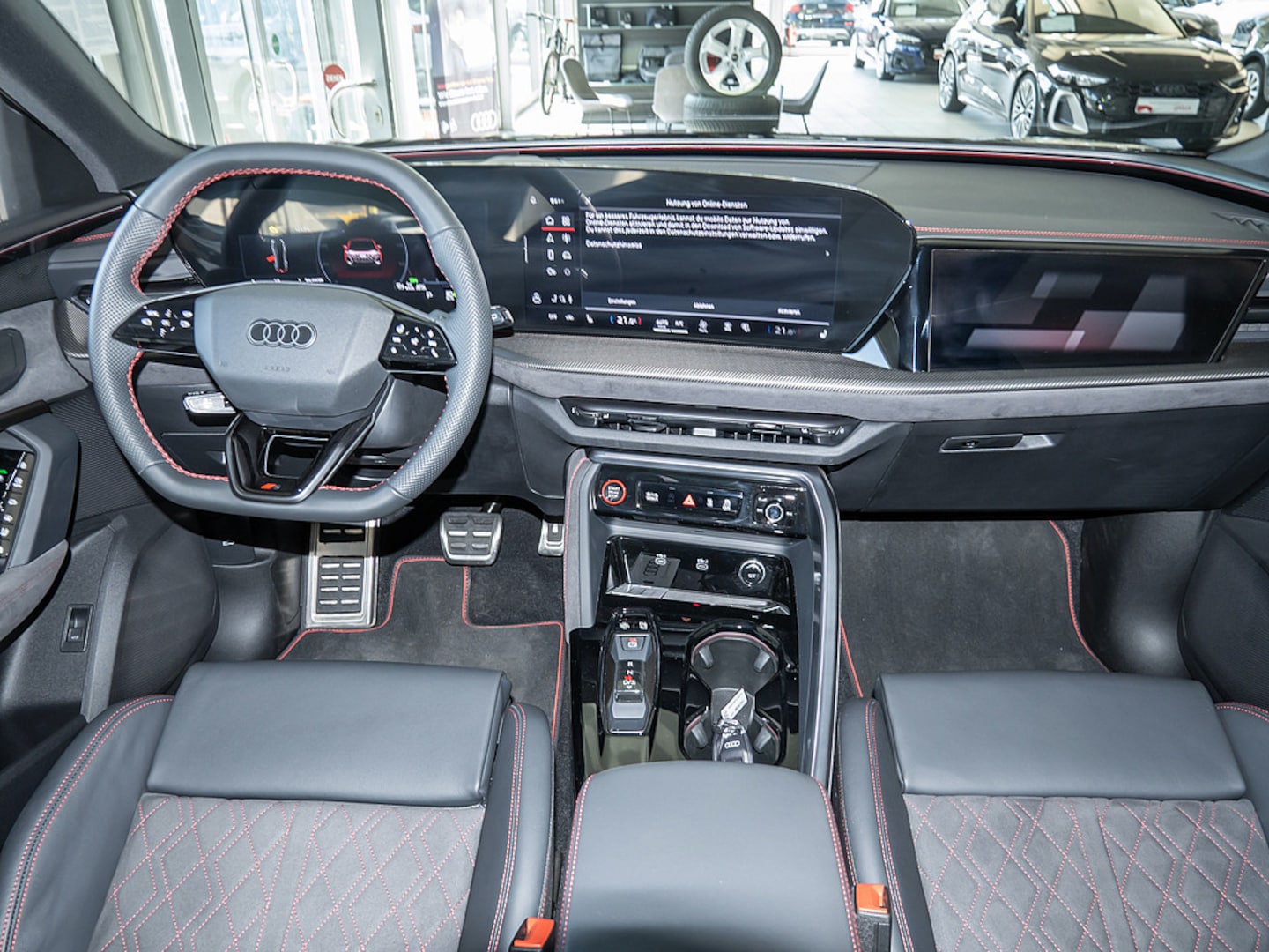 Bild über Audi Q5 SUV TFSI 150 kW S tronic - für weitere Informationen kontaktieren Sie den Audi Partner