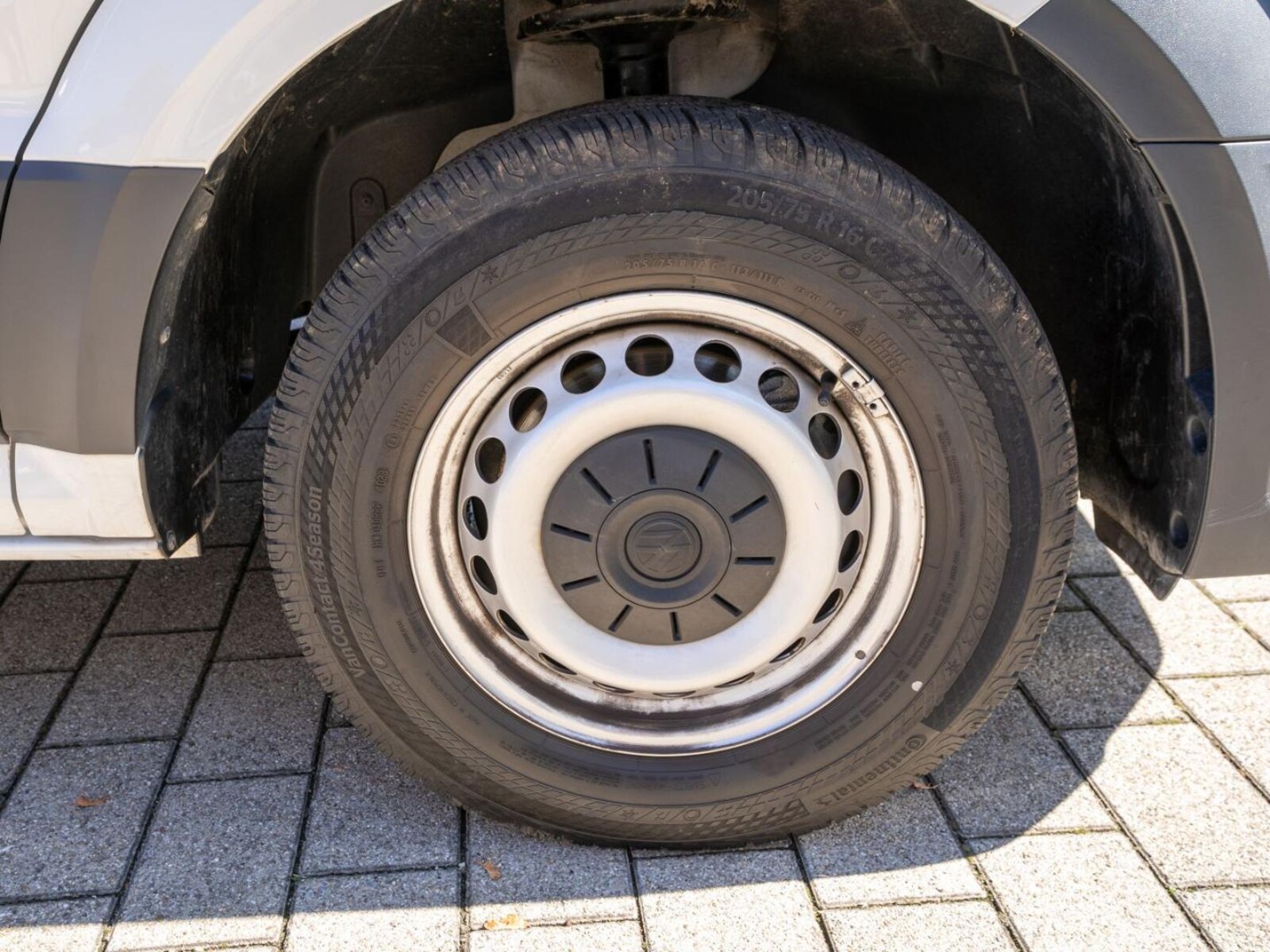 Volkswagen Crafter Kasten langer Radstand – Bild 10