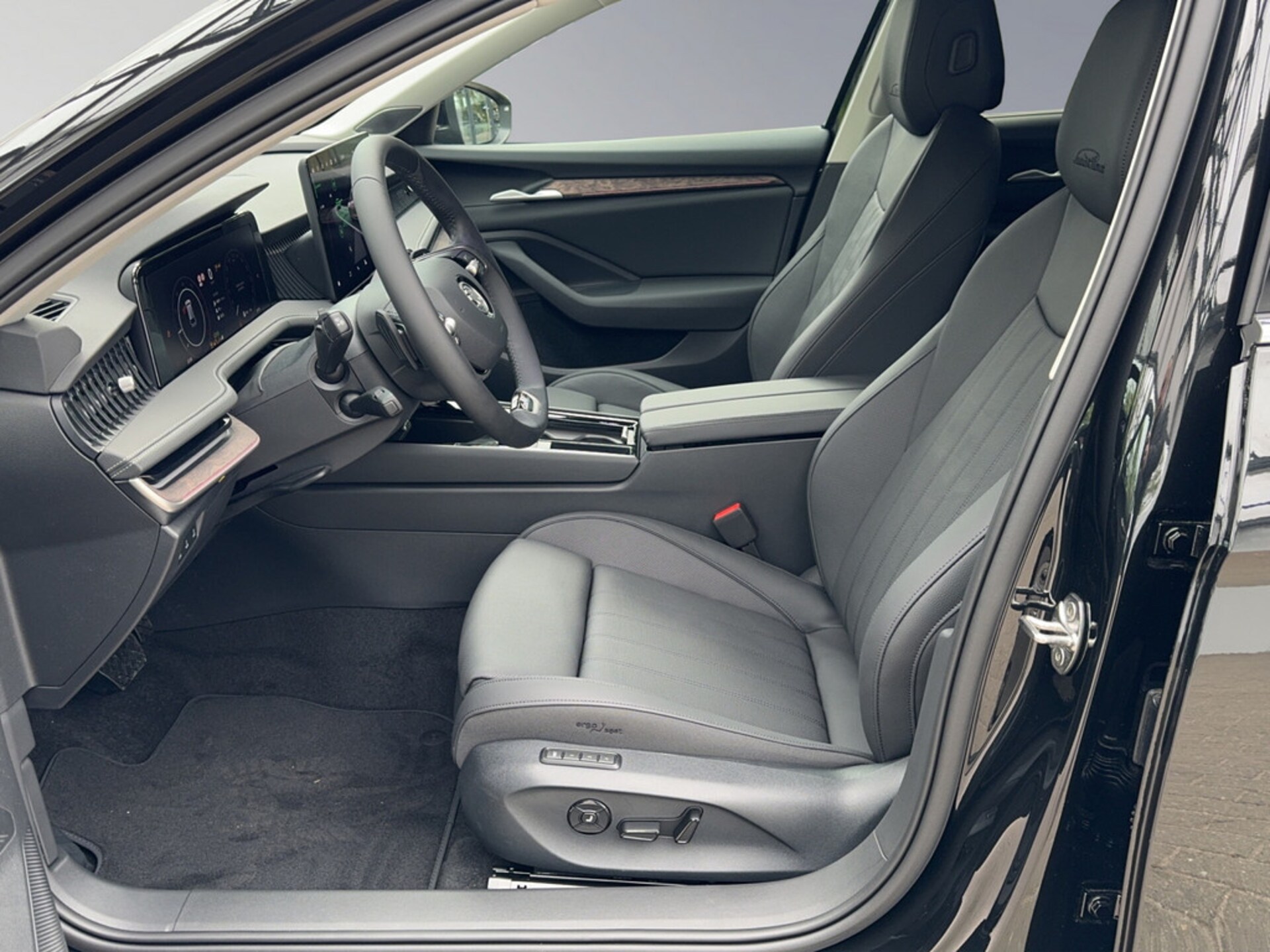 Skoda Superb Combi Laurin & Klement